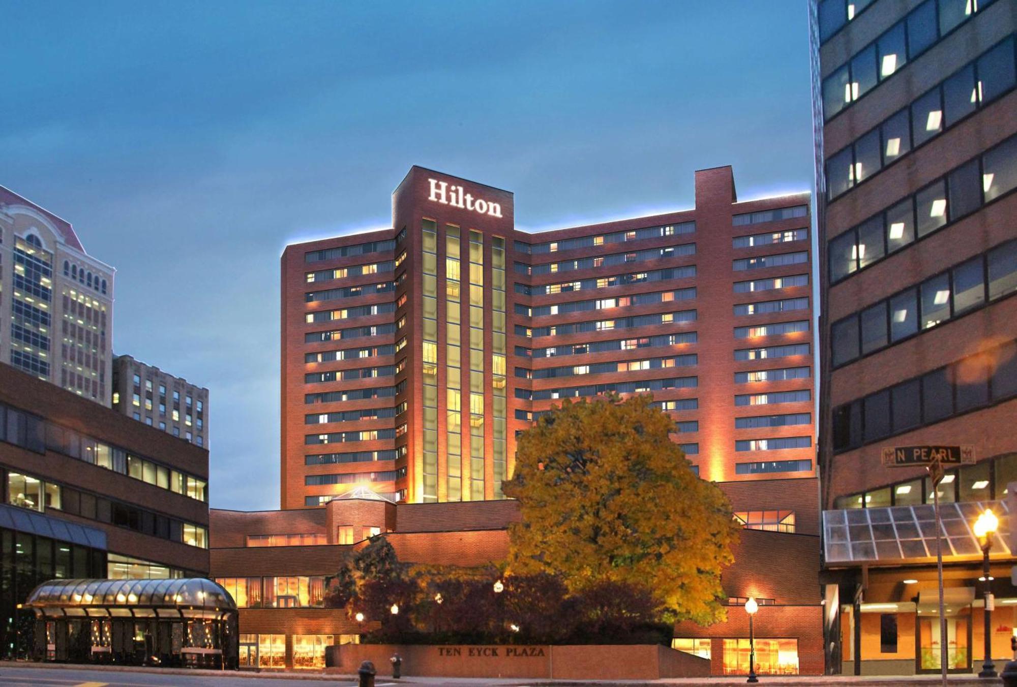 Hilton Albany Hotell Exteriör bild