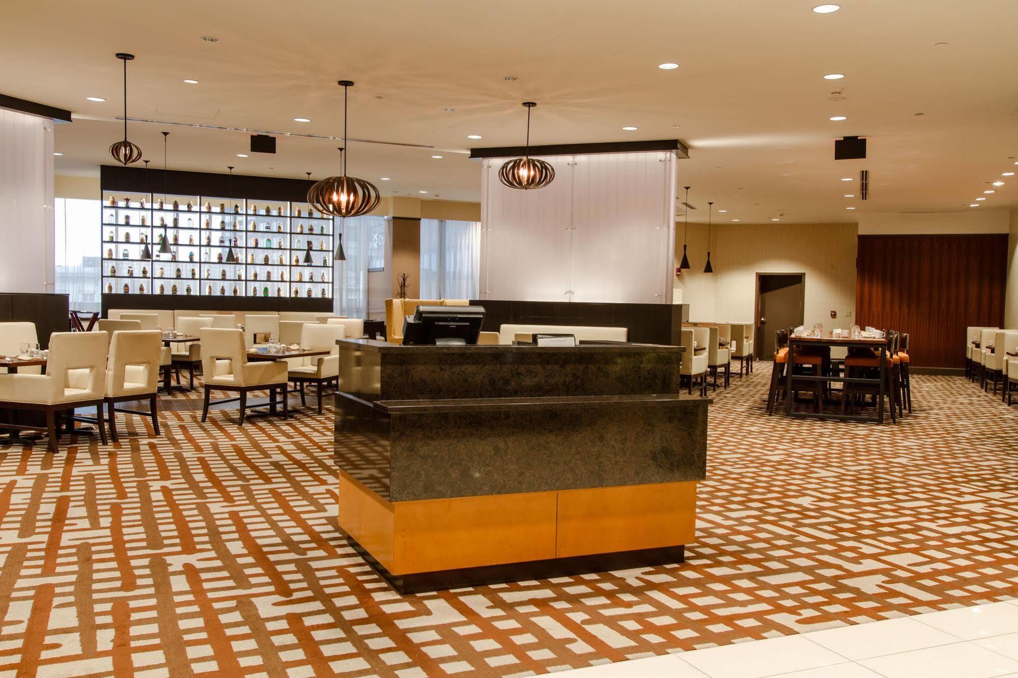 Hilton Albany Hotell Exteriör bild